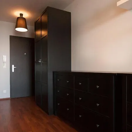 Apartment Luka Studio Aircondition + Free Parking *